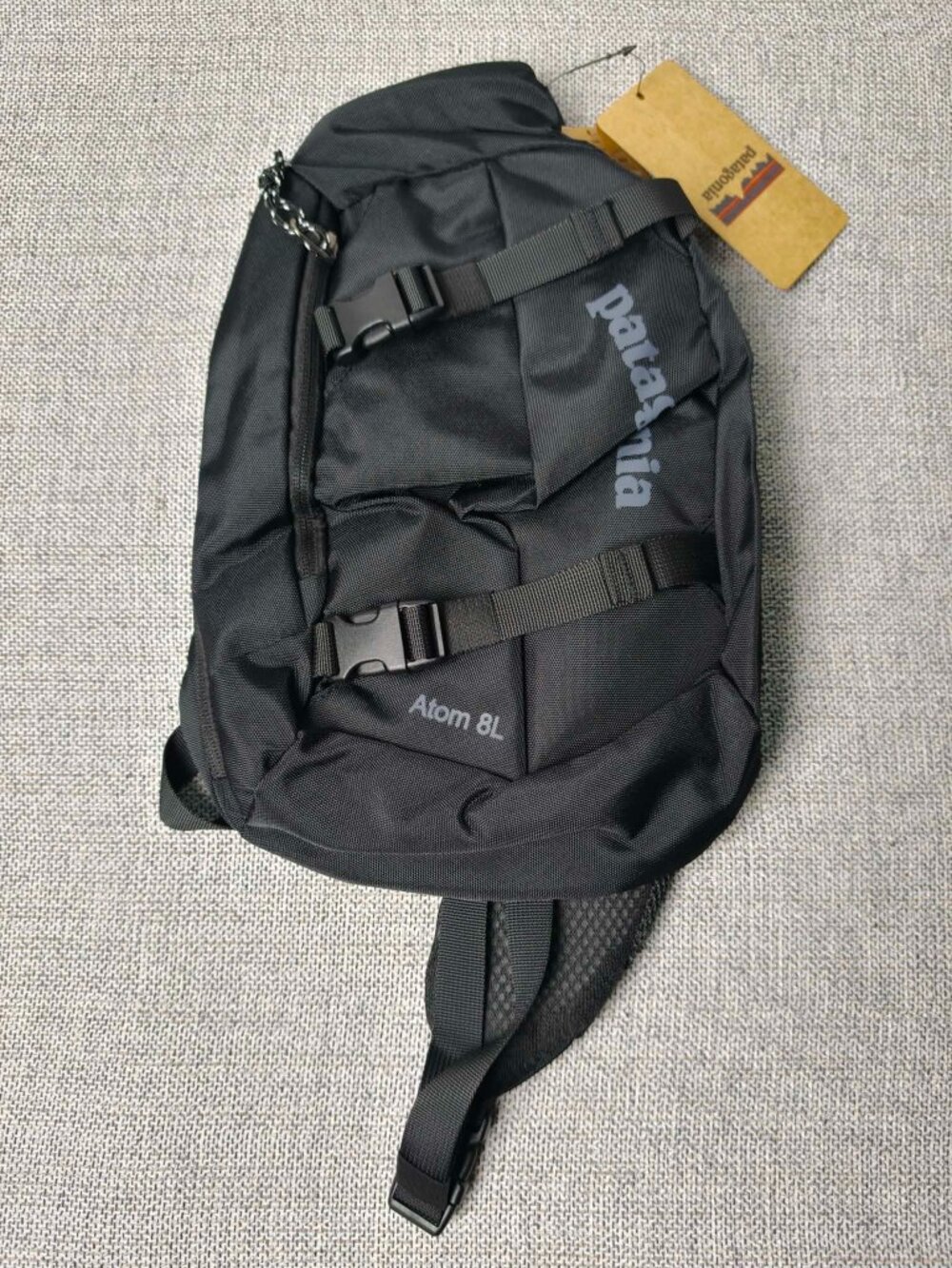 Patagonia Black Atom 8L Sling Bag